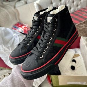 Gucci high top tennis shoes (authentic, like new)